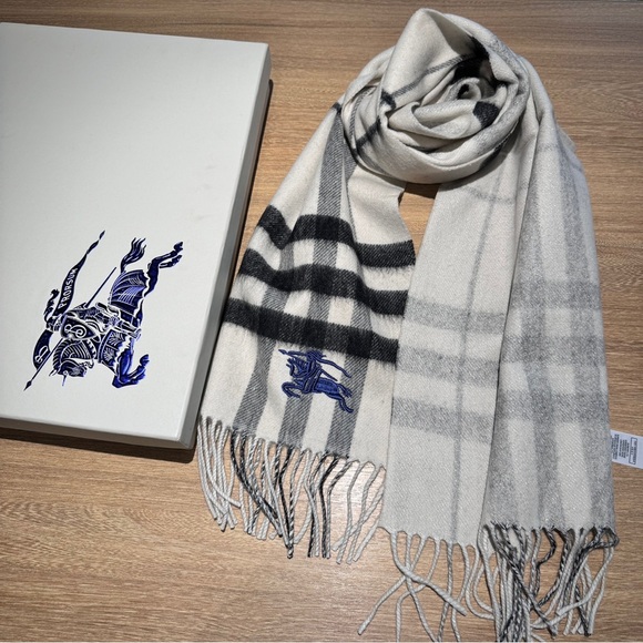 Burberry Cream and Gray Checkered Scarf - Picture 1 of 4
